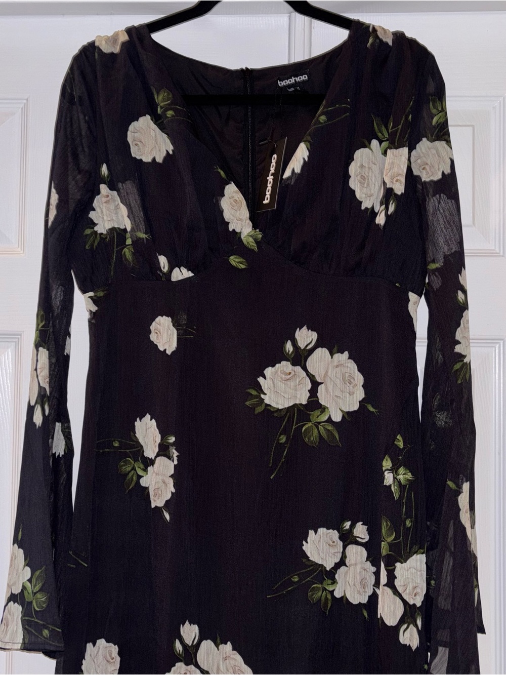 New Black Floral Long Sleeve Boho Maxi size 10